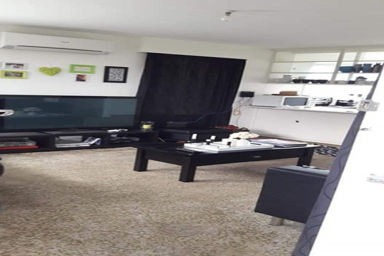 Photo of property in 30 Grantley Street, New Brighton, Christchurch, 8083