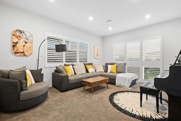 Photo of property in 12 Rauaruhe Road, Karaka, Papakura, 2113