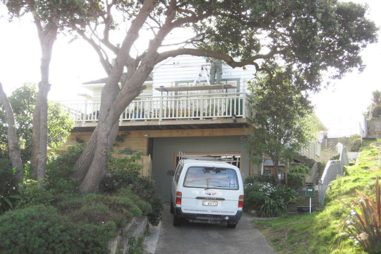 Photo of property in 201 Townsend Road, Miramar, Wellington, 6022