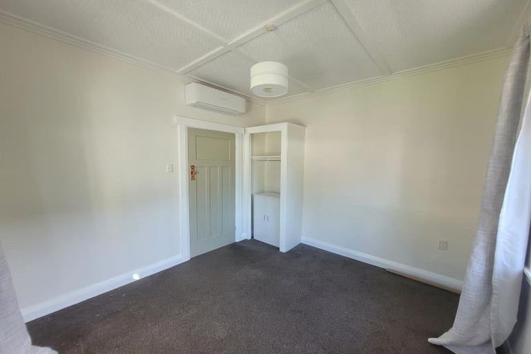 Photo of property in 210 Powderham Street, New Plymouth, 4310