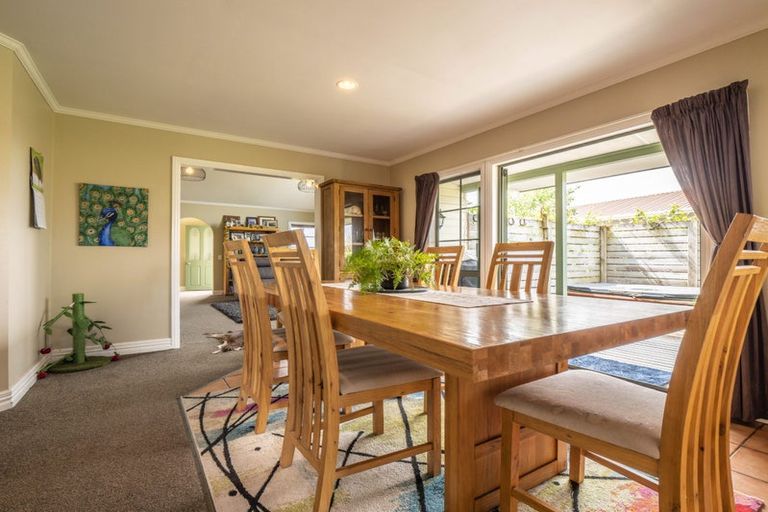 Photo of property in 27 Raratuna Street, Turua, 3574