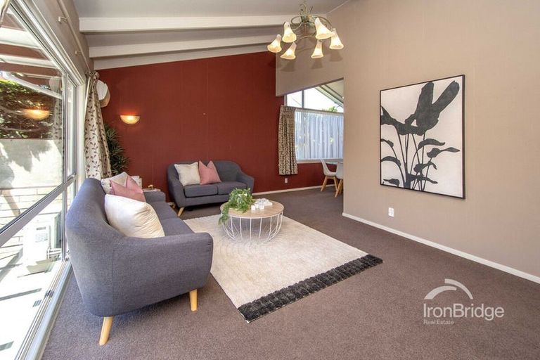Photo of property in 3 Frensham Crescent, Woolston, Christchurch, 8062