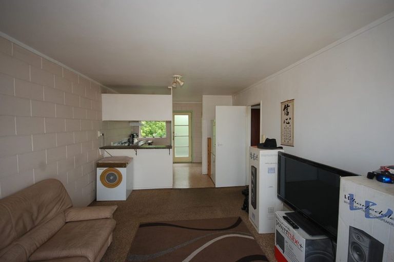 Photo of property in 8/19a Verbena Road, Birkdale, Auckland, 0626