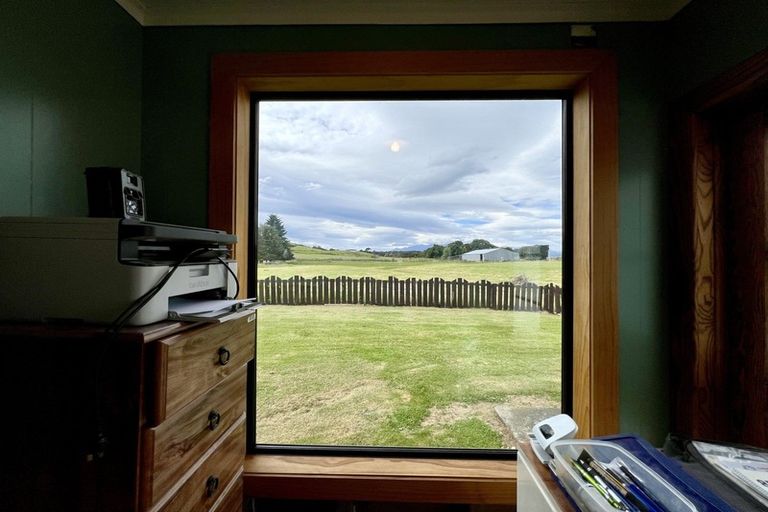 Photo of property in 231 Lillburn Monowai Road, Dean, Tuatapere, 9691