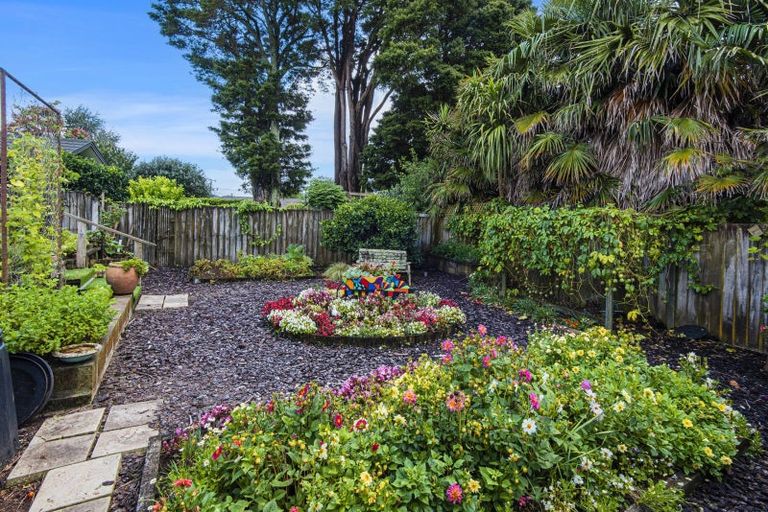 Photo of property in 5 Conifer Grove, Te Kamo, Whangarei, 0112