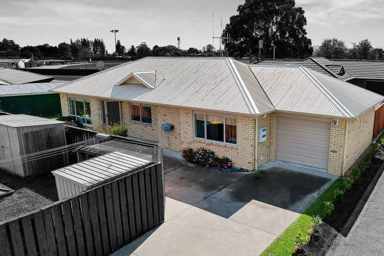 Photo of property in 18b Abergeldie Way, Cambridge, 3434