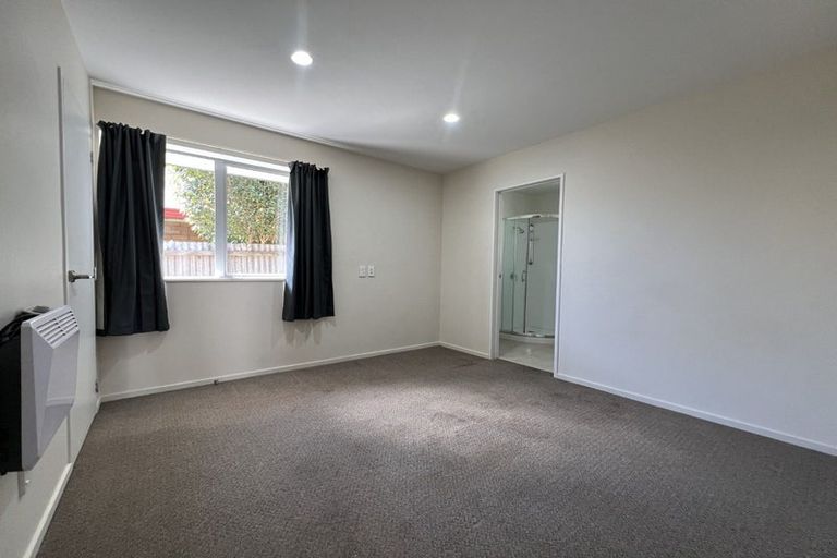 Photo of property in 55a Wharenui Road, Upper Riccarton, Christchurch, 8041