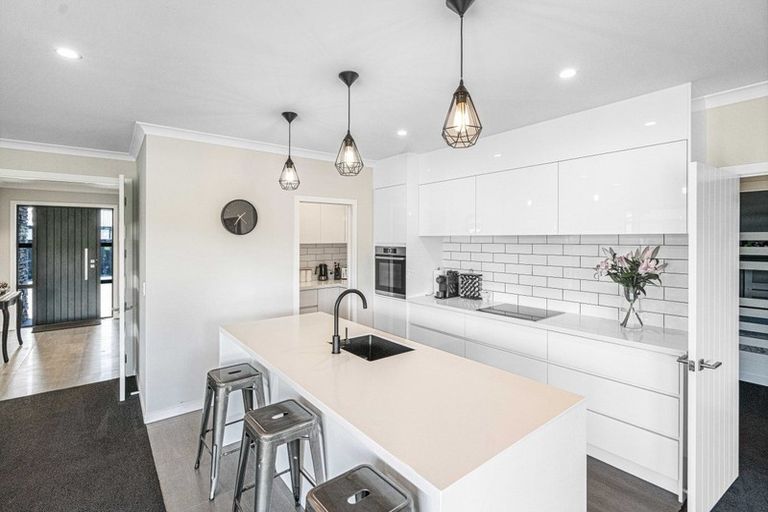 Photo of property in 15 Dollar Place, Prebbleton, 7604