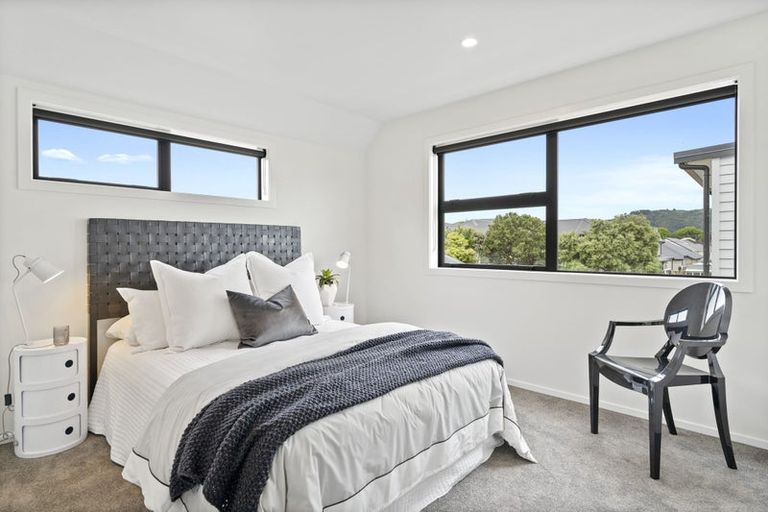 Photo of property in 2/25 Bush Street, Naenae, Lower Hutt, 5011