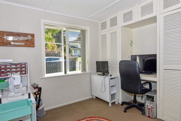 Photo of property in 4 Kay Road, Manurewa, Auckland, 2102