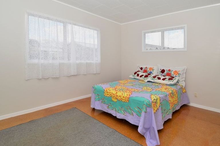 Photo of property in 78 Burundi Avenue, Clendon Park, Auckland, 2103