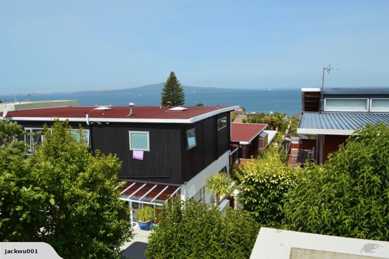 Photo of property in 1/2 Katui Street, Castor Bay, Auckland, 0620