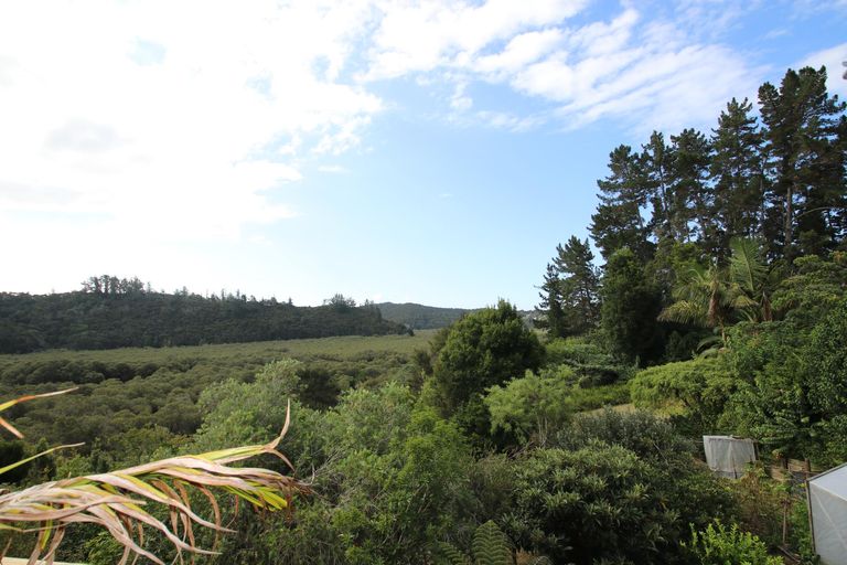 Photo of property in 38 Puketiro Place, Paihia, 0200