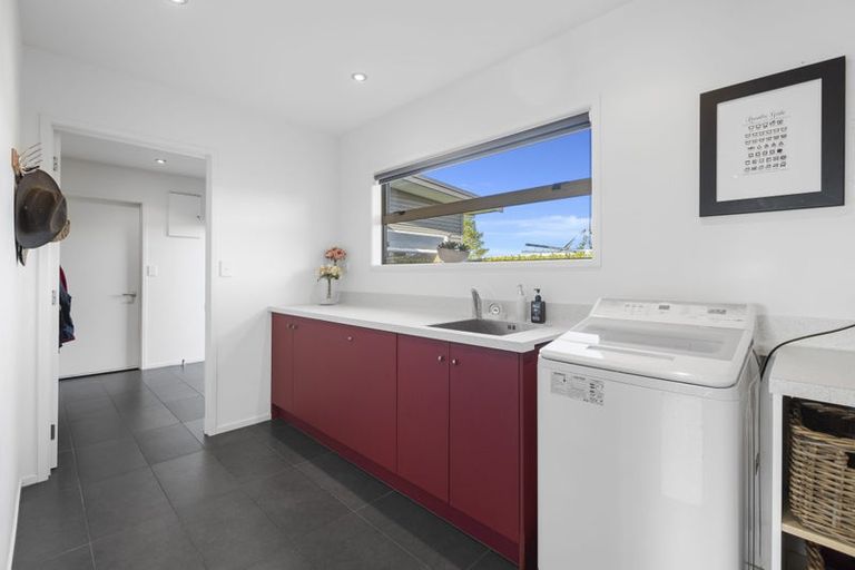 Photo of property in 75 Lepper Road, Inglewood, 4386