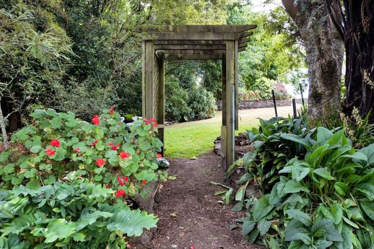 Photo of property in 22 Princess Street, Waitara, 4320