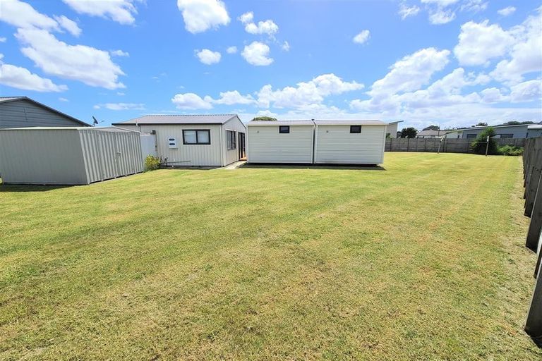 Photo of property in 107 Nikau Close, Matarangi, Whitianga, 3592