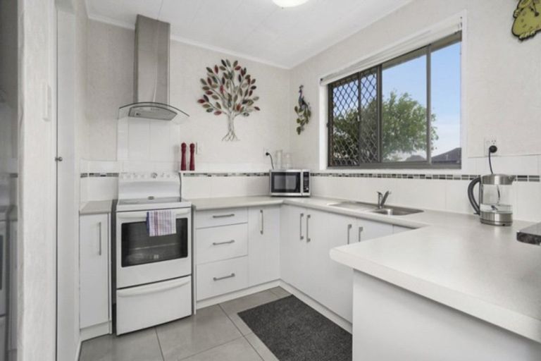 Photo of property in 8a Seddon Street, Glenholme, Rotorua, 3010