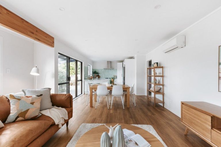 Photo of property in 1 Yale Street, Mount Maunganui, 3116