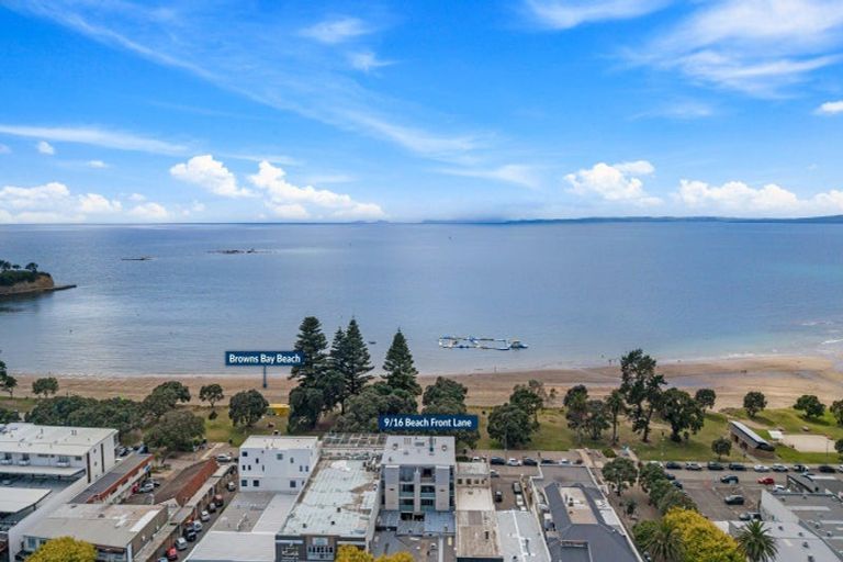 Photo of property in Esplanade Apartments, 9/16 Beach Front Lane, Browns Bay, Auckland, 0630
