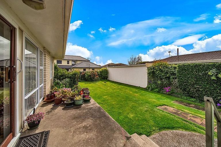 Photo of property in 21 Davidson Street, Hawera, 4610