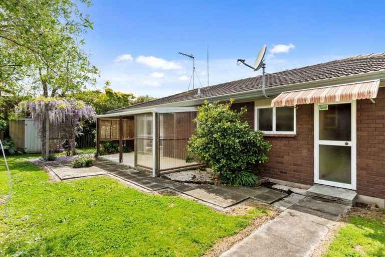 Photo of property in 2 Opal Drive, Papamoa Beach, Papamoa, 3118