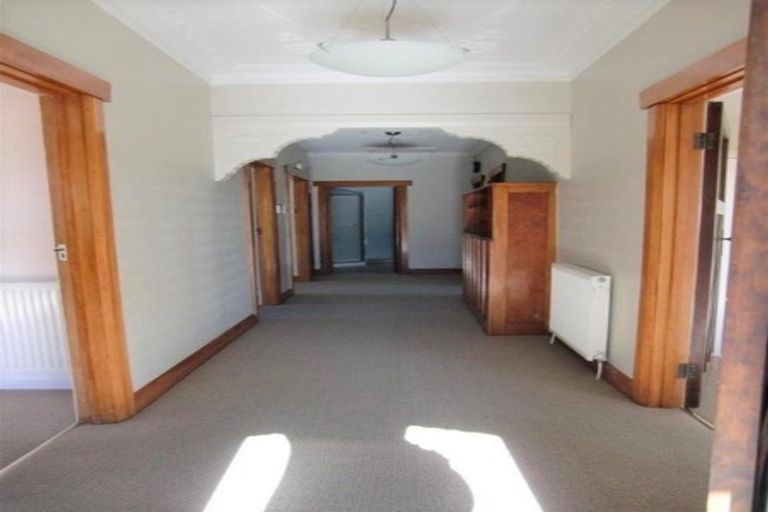 Photo of property in 2 Rawhiti Street, Vogeltown, New Plymouth, 4310