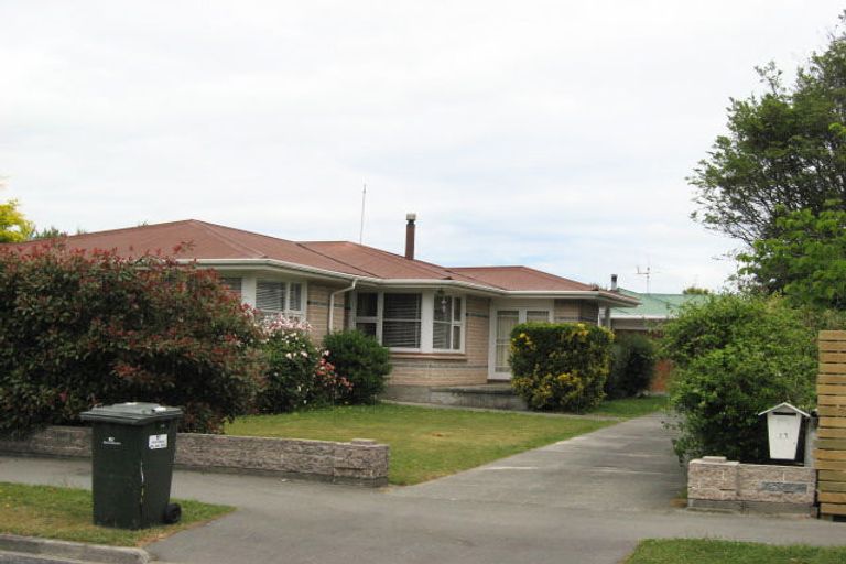 Photo of property in 39 Greendale Avenue, Avonhead, Christchurch, 8042