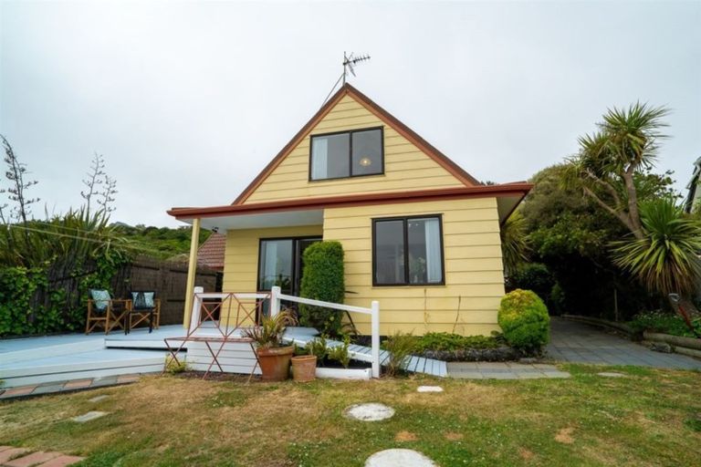 Photo of property in 10a Solway Place, Papakowhai, Porirua, 5024