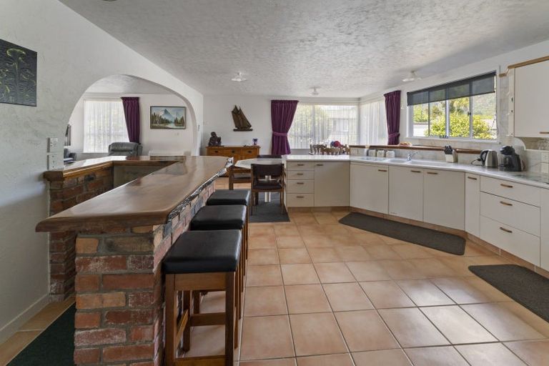 Photo of property in 2 Milton Street, Murchison, 7007