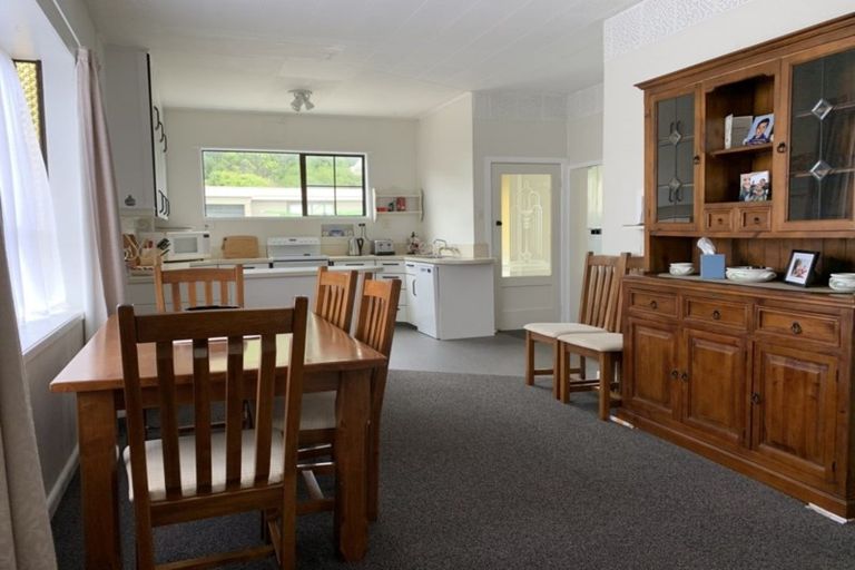 Photo of property in 244 Sewell Street, Hokitika, 7810