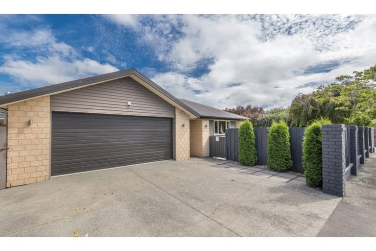 Photo of property in 78a Daniels Road, Redwood, Christchurch, 8051