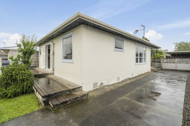 Photo of property in 7 Richmond Avenue, Takaro, Palmerston North, 4410