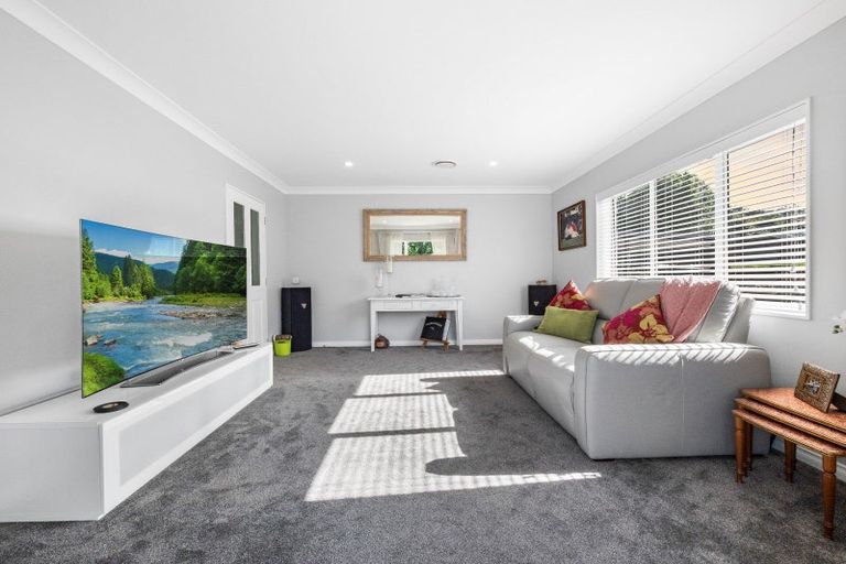 Photo of property in 6 Saville Place, Pyes Pa, Tauranga, 3112