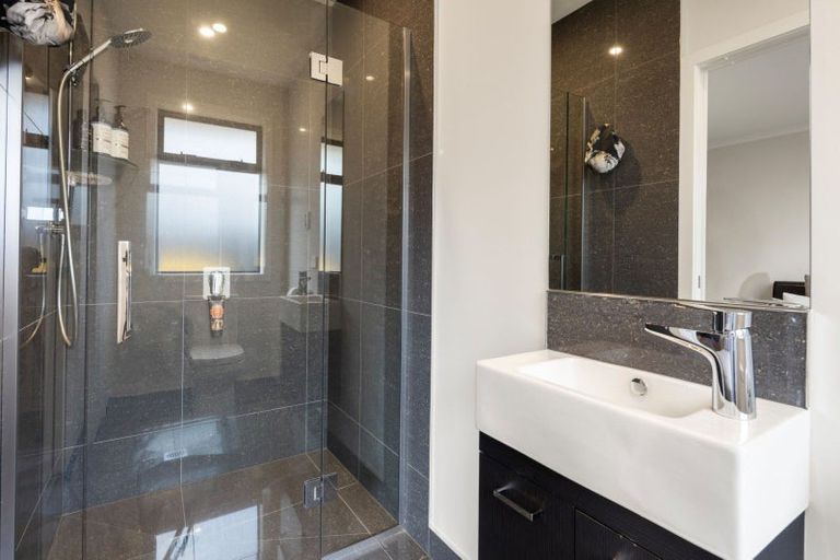 Photo of property in 32 Helen June Avenue, Flagstaff, Hamilton, 3210