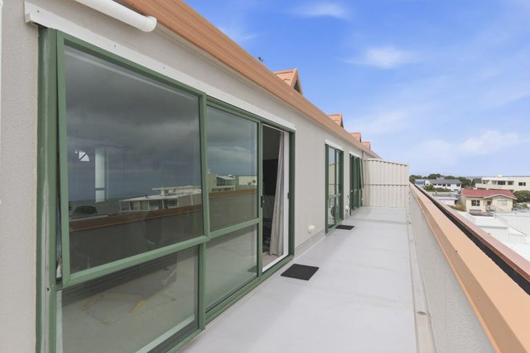 Photo of property in 3b/25 Maclean Street, Paraparaumu Beach, Paraparaumu, 5032