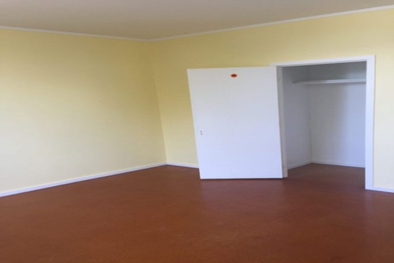 Photo of property in 1a Ogle Crescent, Te Kamo, Whangarei, 0112
