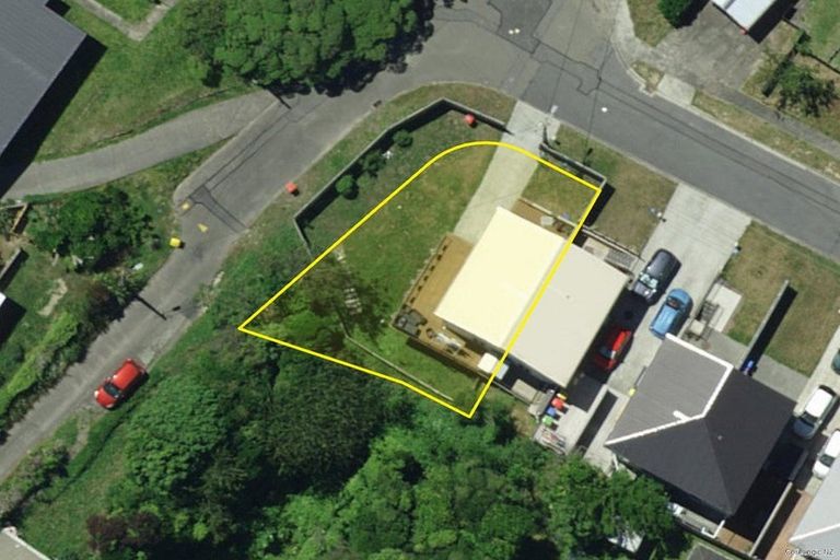 Photo of property in 6/1 Murphy Place, Titahi Bay, Porirua, 5022