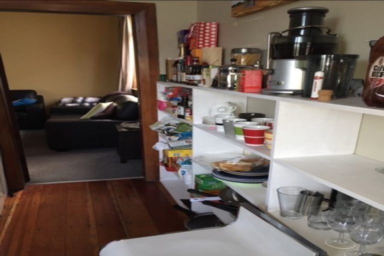 Photo of property in 65 Derwent Street, Island Bay, Wellington, 6023