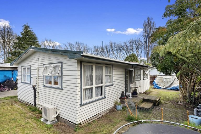 Photo of property in 1 Kerrs Court, Bader, Hamilton, 3206