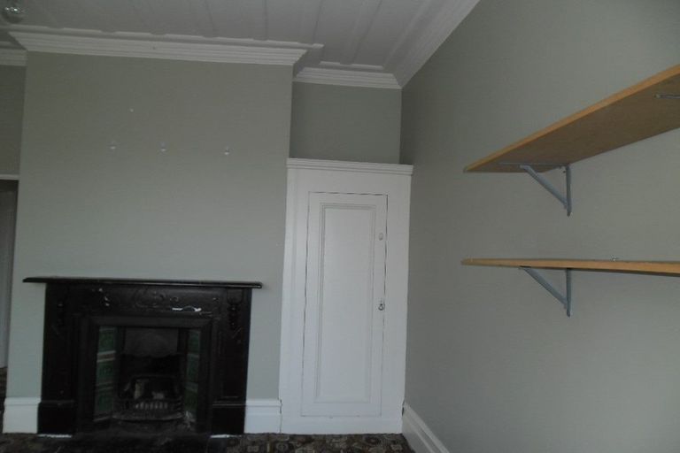 Photo of property in 100 Queen Street, North Dunedin, Dunedin, 9016