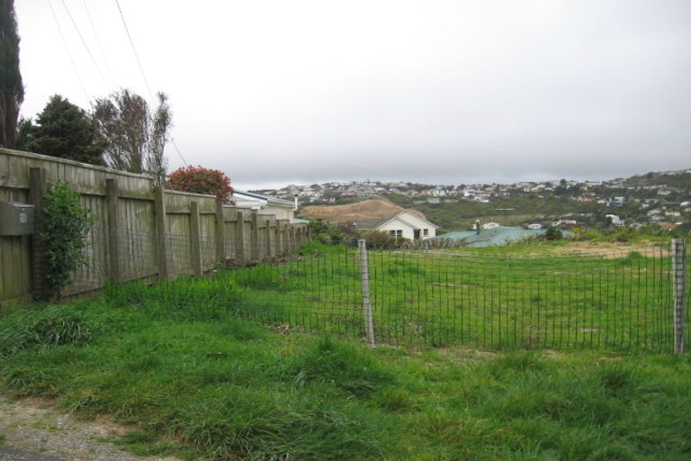 Photo of property in 17 Monowai Road, Johnsonville, Wellington, 6037