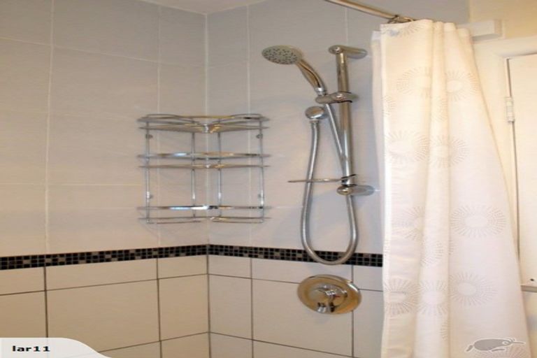 Photo of property in 3a Farnham Place, Ilam, Christchurch, 8041