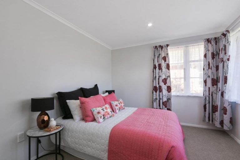 Photo of property in 80 Reynolds Street, Taita, Lower Hutt, 5011