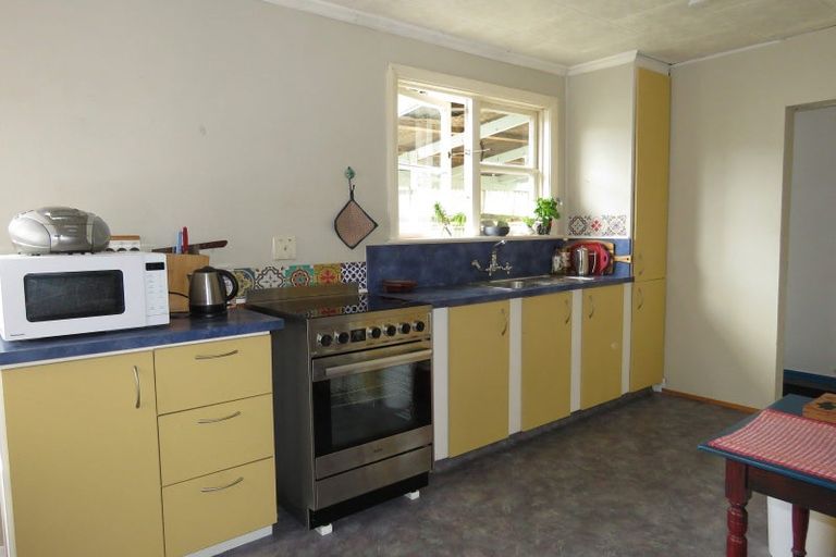 Photo of property in 84 Buller Road, Reefton, 7830