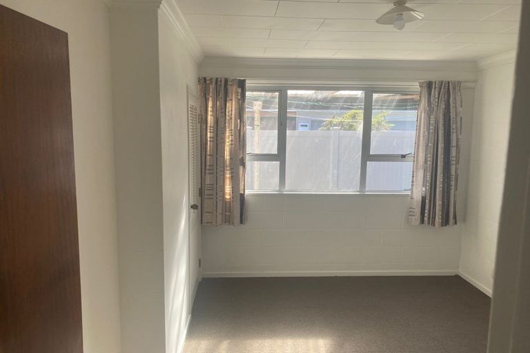 Photo of property in 3 Marama Place, One Tree Point, 0118