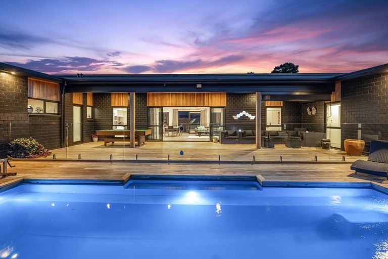 Photo of property in 23 William Gilbert Drive, Mangawhai, 0505