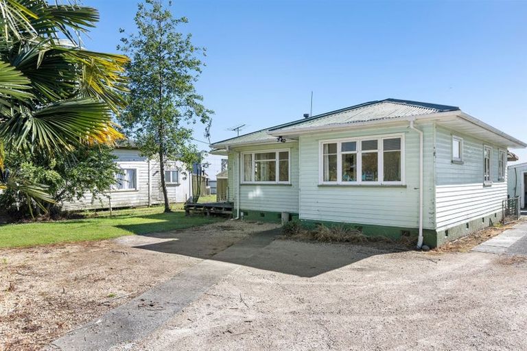 Photo of property in 17 Willow Street, Takaka, 7110