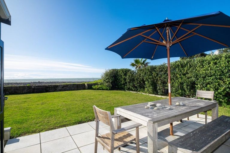 Photo of property in 251 Clifton Road, Te Awanga, 4102