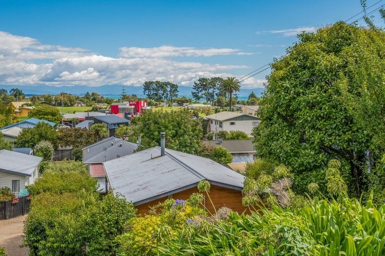 Photo of property in 2/19 Tahunanui Drive, Tahunanui, Nelson, 7011