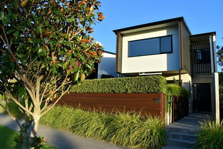 Photo of property in 125 Buckley Avenue, Hobsonville, Auckland, 0616